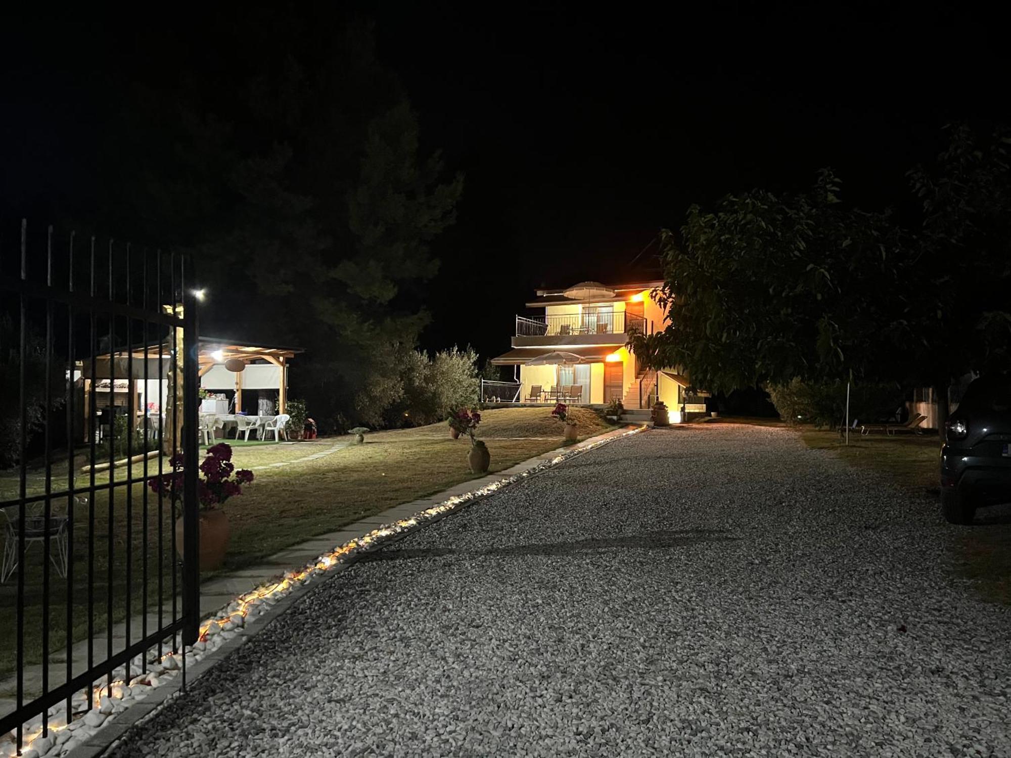Apartamento Epavli Xenia Pefkochori-Paliouri 50M Exterior foto